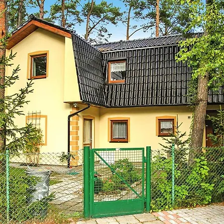 Holiday Flat, Holiday home Pobierowo